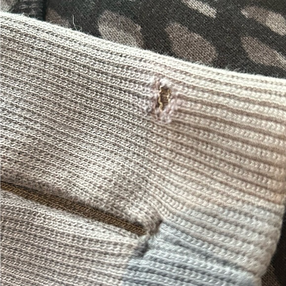 Lululemon Scuba Hoodie - Picture 6 of 7